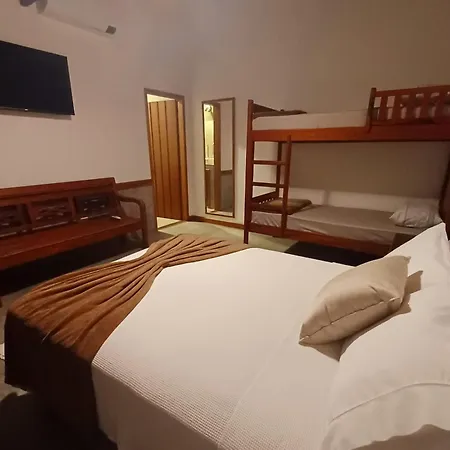 Suites Estou De Ferias Paraty Exterior photo